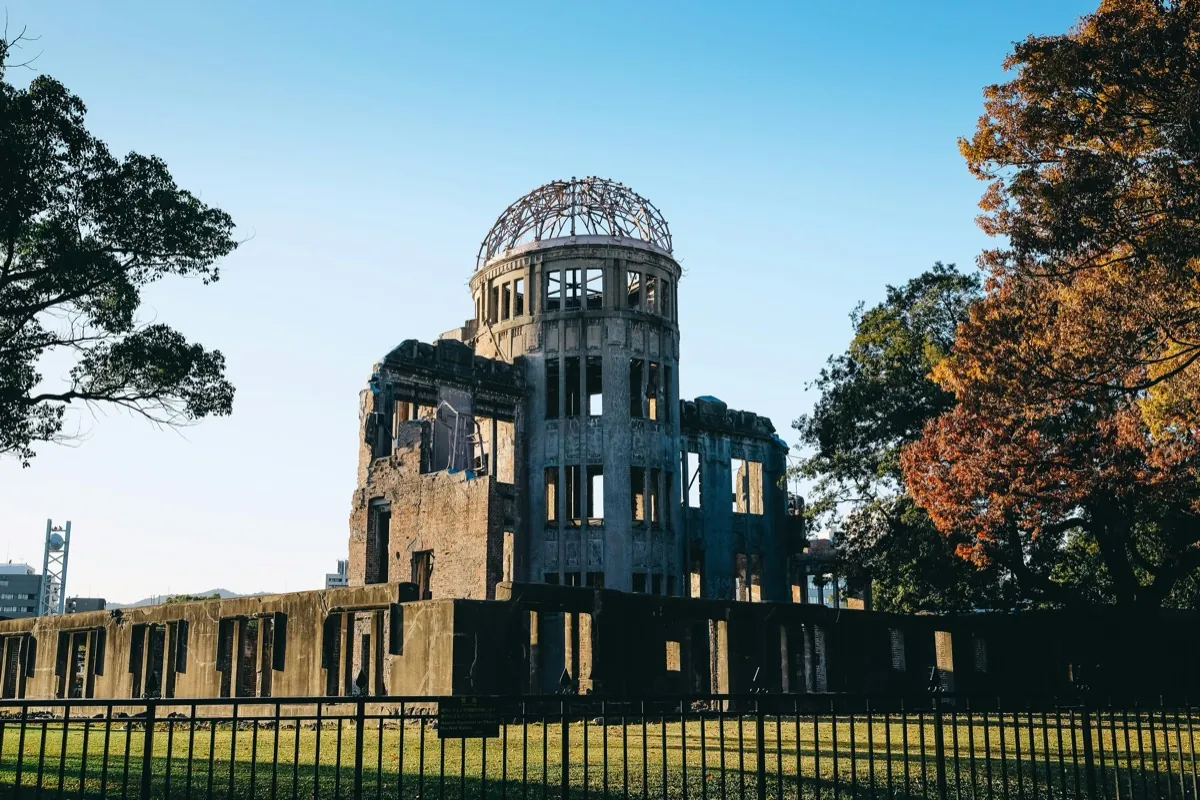 Cúpula Genbaku (Cúpula de la Bomba Atómica) en el Parque Memorial de la Paz de Hiroshima